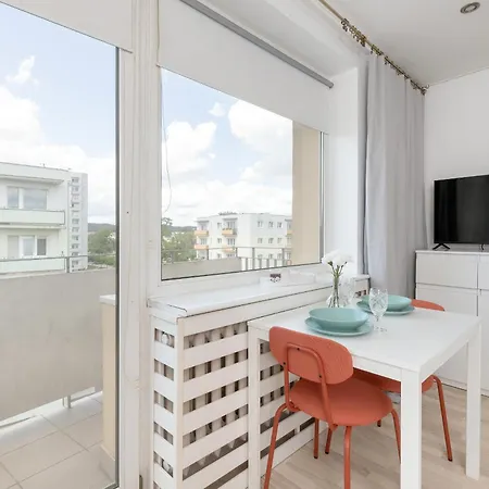 Blisko Plazy Przymorze By Renters Apartment